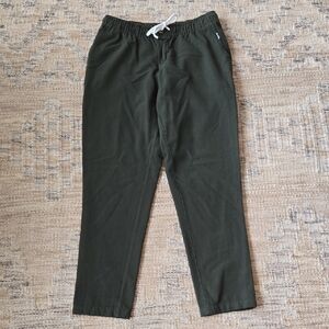 Olive Green Women's Cropped Pants